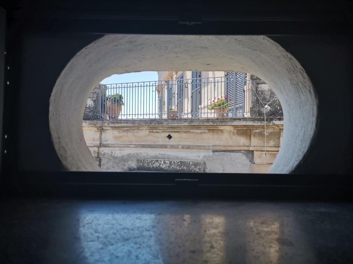 Palazzo Geremia - Le Dimore Dell'Antiquario Daire Acireale Dış mekan fotoğraf